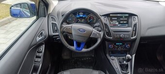 Ford Focus 2.0 ST TOP STAV - 9