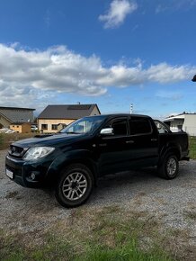 Toyota Hilux - 9