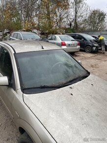 Ford Mondeo 2005 2.0tdci sedan - 9