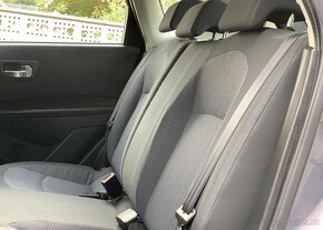 Nissan Qashqai 1.6i 16v KLIMA 6 x AIRBAG benzín manuál 84 kw - 9