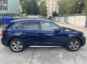 AUDI Q5 2.0tdi - 9