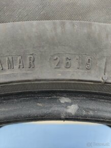 Pneu 235/65 r17 - 9