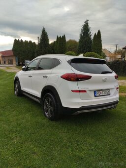 Hyundai Tucson - 9