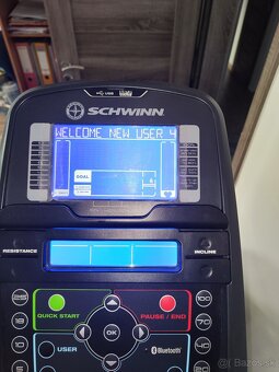 Eliptical Schwinn 570E - 9