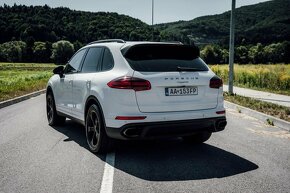 PORSCHE CAYENNE 3.0TDI FL 2016 - 9