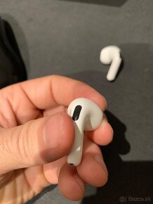 Apple AirPods 4 ANC - 9