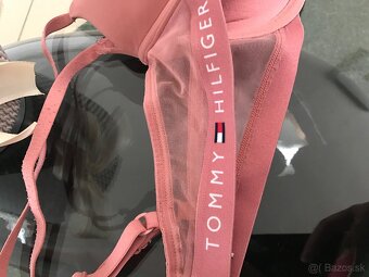 TOMMY HILFIGER originál podpsenka 75C - 9