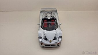 1:18 FERRARI F50 SILVER - 9