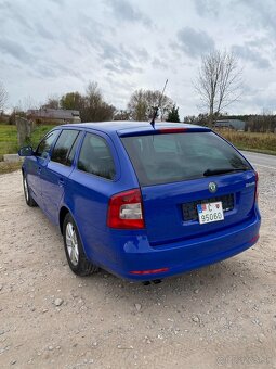 Predám Skoda Octávia 1,8Tsi,118kw, model 2010 - 9