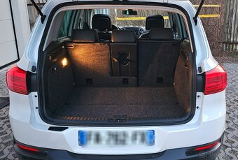 VW Tiguan 2.0 TDI DSG Sport 4Motion - 9