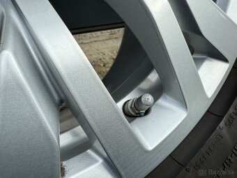 5x112 R18 original VW Touareg 3 CASCADE zimné pneu - 9