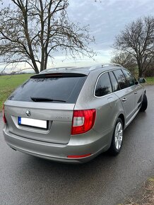 Skoda Superb Cobmi 2.0TDi 104kw 2011 - 9