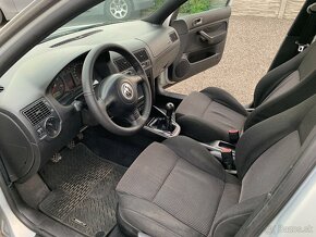 VOLKSWAGEN GOLF 1.9 TDI HIGHLINE - 9