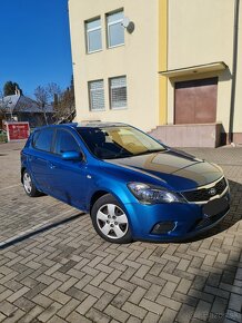 Kia Ceed 1.6 CRDi 1Majitel Kupene Na SK - 9