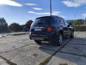 Mercedes ML 320 - 9