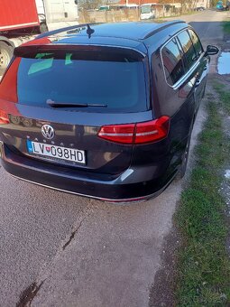 Volkswagen Passat Variant 1.6 TDI BMT R-Line Comfortline - 9