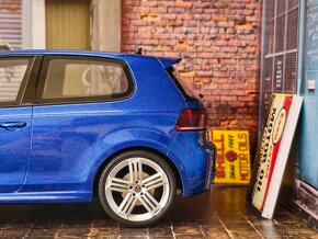 VW Golf 6 GTI R-Line 1:18 Ottomobile - 9