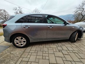 Kia CEED 1.0 T-GDI 73,6kW SILVER - 9