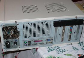 RETRO: Predám počítač Pentium 3 aj s príslušenstvom - 9