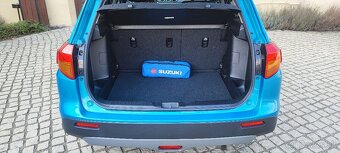 Suzuki Vitara  1.6  Premium 4x4  88 kW - 9