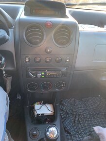 CITROEN BERLINGO 2,0 HDI - 9