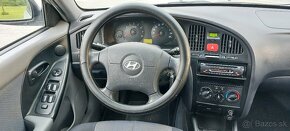 Hyundai Elantra - 9