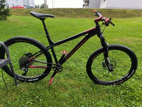 Nukeproof Scout 275 Race - 9