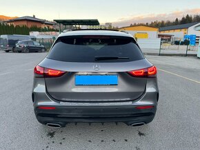 Mercedes GLA 200 d //AMG Line//ZÁRUKA//FULL VÝBAVA - 9