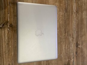 MacBook PRO 13” 2009 - 9