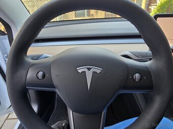 Tesla Model 3 Long Range AWD, Premium, LED Matrix, Tepelko - 9