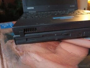 Laptop Compaq EVO N 400 C s dokovacou stanicou - 9