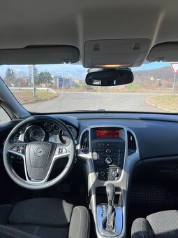 Opel Astra 1,6 benzin automat - 9