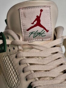 Jordan 4 nike sb pine green - 9