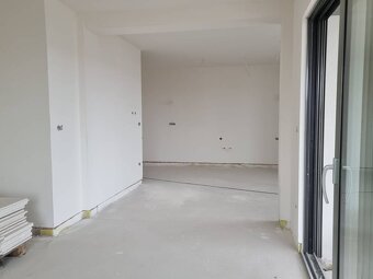 CHORVÁTSKO - Luxusné priestranné apartmány - TRIBUNJ - 9