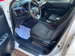 Toyota Hilux DC 2.4 I D-4D Live 4x4 - 9