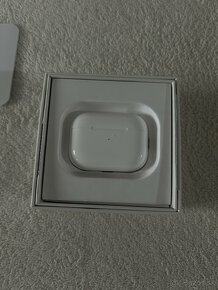 Apple AirPods Pro 2 - 9