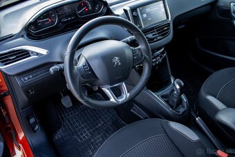 Peugeot 208 1.2 PureTech Style - 9