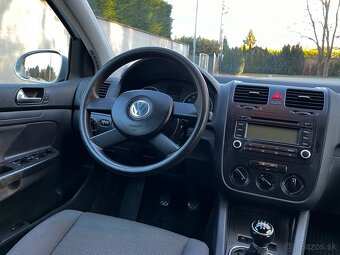 Volkswagen Golf 5 - 9