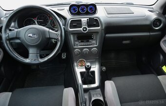 Subaru IMPREZA WRX 2.50, SR. voz,4x4, Top Stav - 9