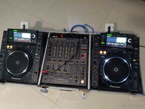 Pioneer cdj 2000, djm 600, Road ready case - 9