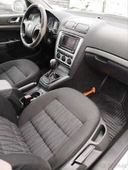 Škoda Octavia 2 Elegance 1.9TDI 77kw - 9