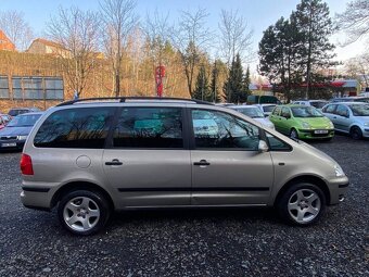 Volkswagen Sharan 1.9TDI 85kW klima tažné nez.top. 2007 - 9