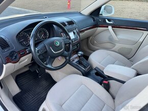 Škoda Octavia Combi 4x4 2.0 TDI DSG CR Elegance MAX Swiss - 9