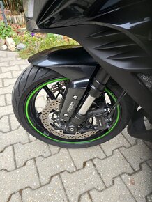 Kawasaki Z 1000 SX - 9