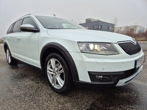 Škoda Octavia Combi Scout 2.0 TDI 110kw - 9