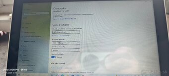 Lenovo Yoga 300 11,6" dotykový displej - 9