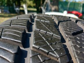 235/65 r17 zimne pneumatiky - 9