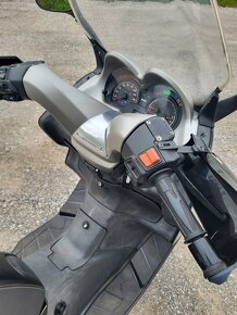 Aprilia Atlantic - 9