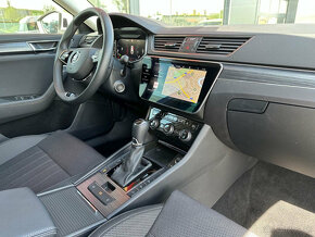 Škoda Superb Combi 2.0 TDI 147kW Style 4x4 DSG - 9