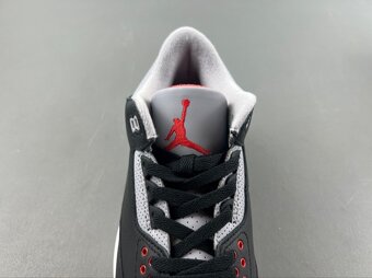 Jordan 3 Retro OG Black Cement - 9